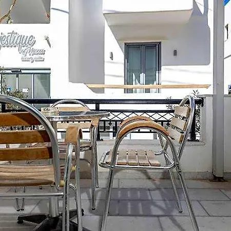 Depis Apartman Naxos City