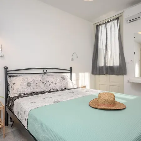 Apartment Depis
